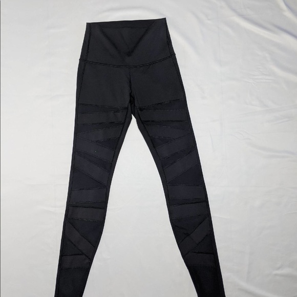 Lululemon leggings - Picture 2 of 6